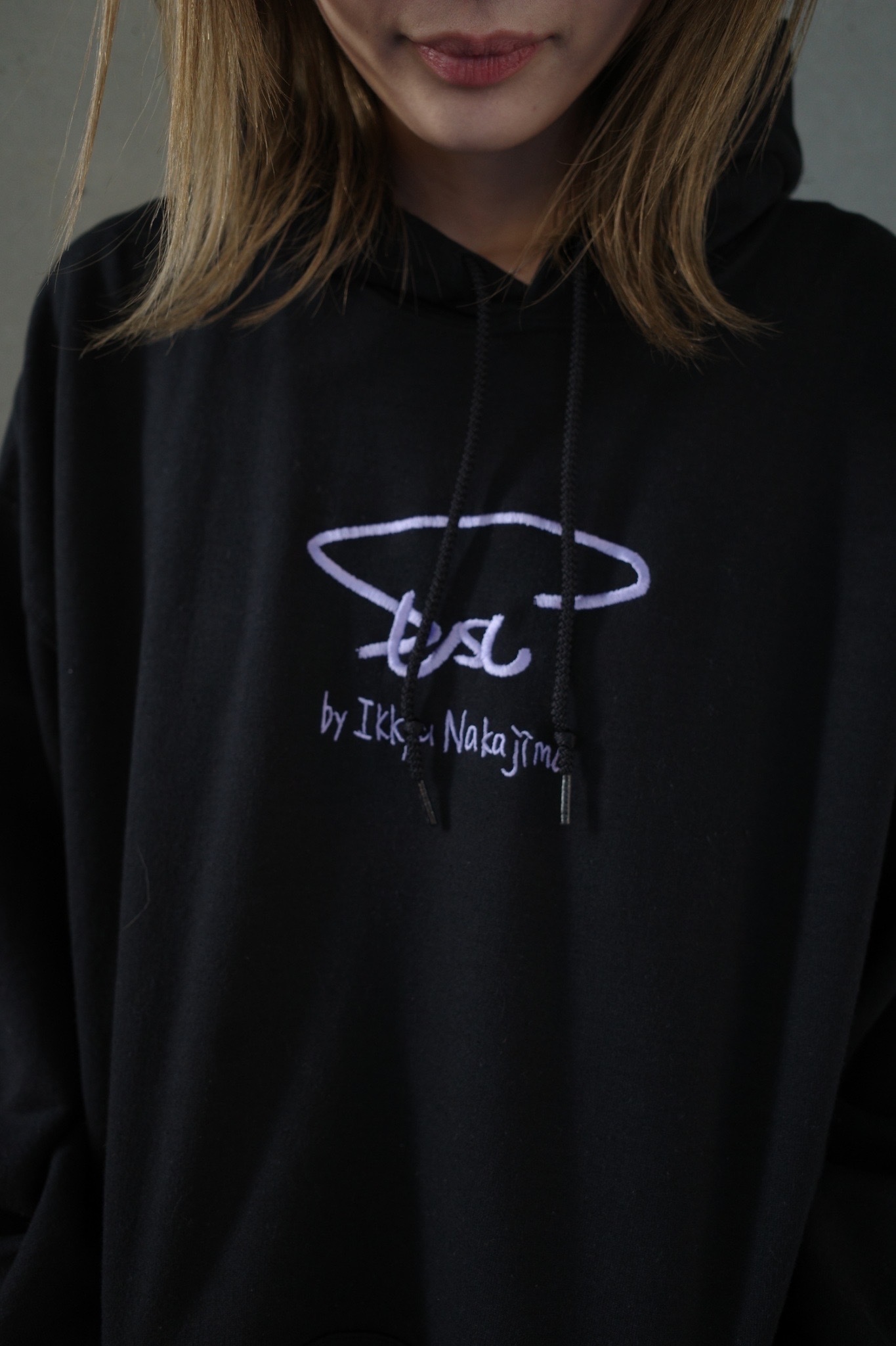 Embroidered logo hoodie Black