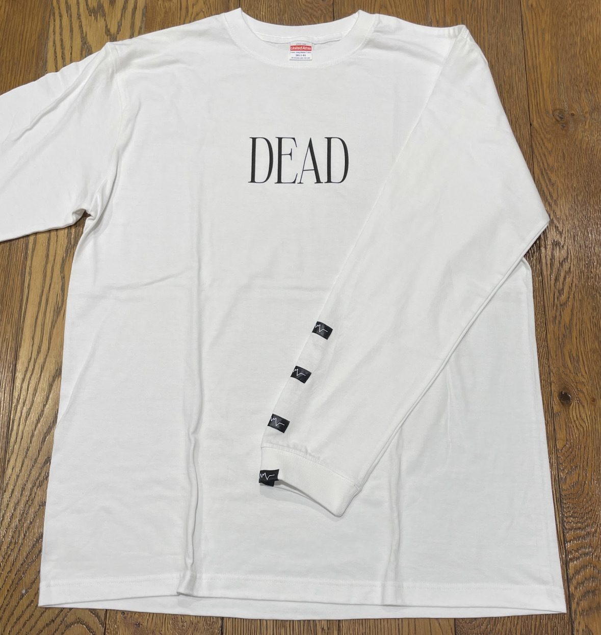 DEAD Long T-shirt